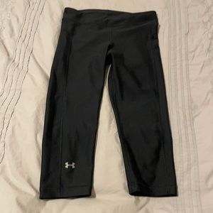 Under armour cropped leggings